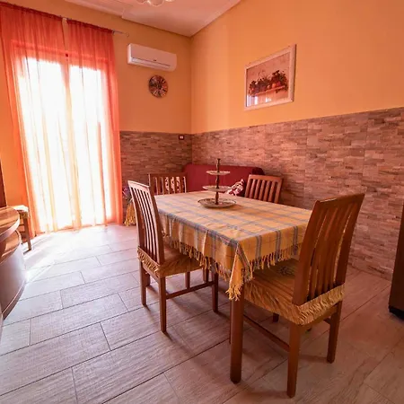 - La Dimora Del Monsignore Διαμέρισμα *