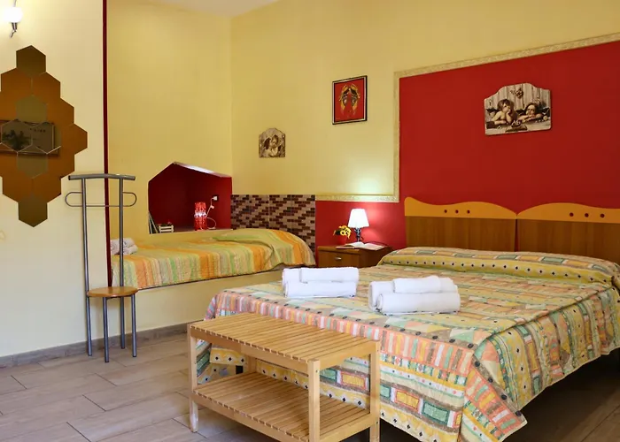 - La Dimora Del Monsignore *