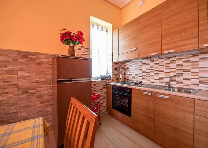 - La Dimora Del Monsignore *