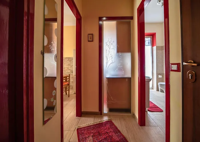 - La Dimora Del Monsignore *