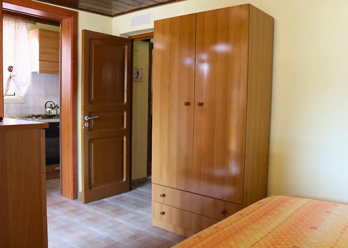 - La Dimora Del Monsignore 公寓 利卡塔